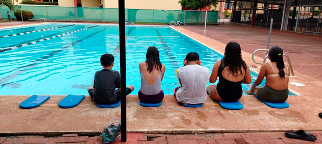 Natación